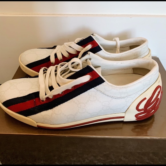 Vintage Authentic Gucci Sneakers (Box Included) - Picture 6 of 8